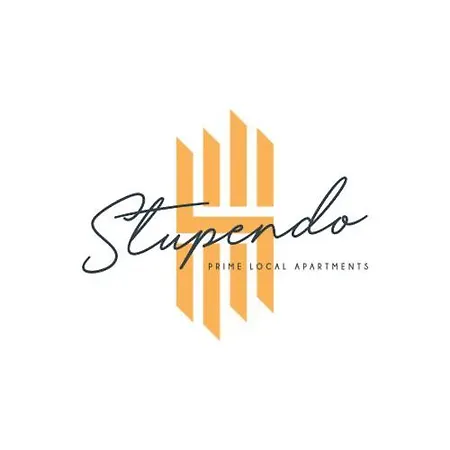 Stupendo- Two Rooms, Patio With Refreshing Pond-center-air Conditioning Apartamento *