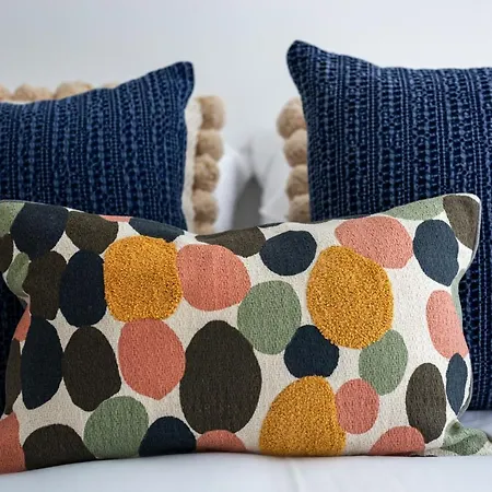 Stupendo- Two Rooms, Patio With Refreshing Pond-center-air Conditioning * ליסבון